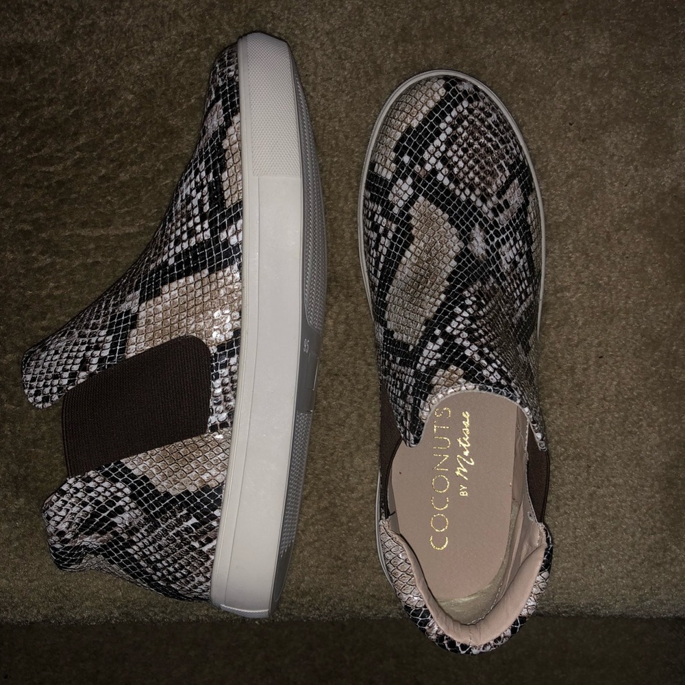 Coconuts by Matisse. Harlan sneaker.